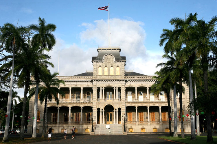 Quick view of the Iolani Palace