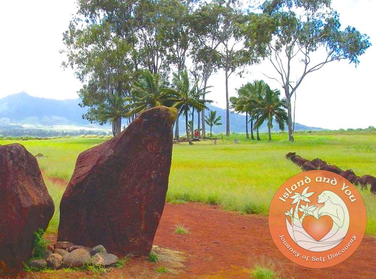 Pass by Kukaniloko Birth Stones